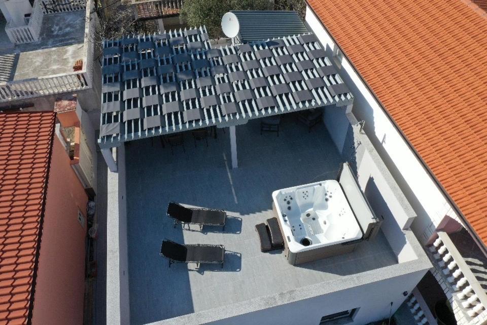 Vila Pedinka Villa Vir Luaran gambar